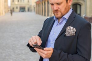 医師が選ぶ副業のおすすめは？産業医としての成功事例も紹介！